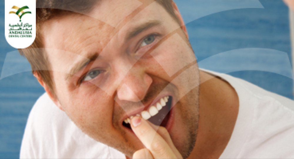علاج اهتزاز الأسنان الأمامية