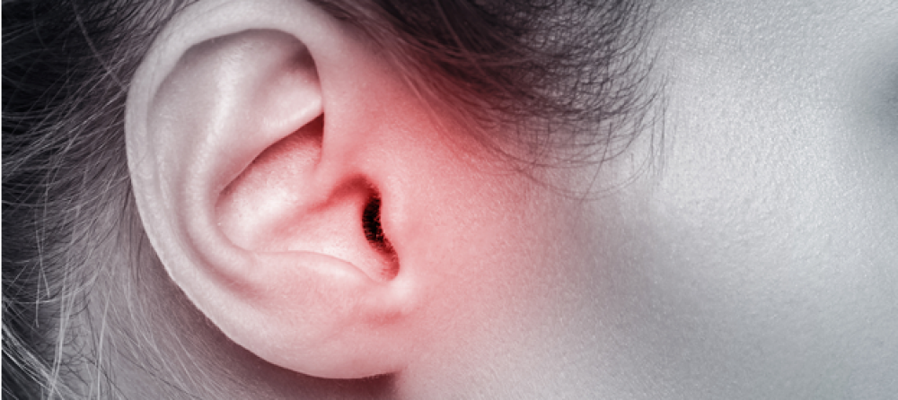 ما أسباب التهاب الأذن الوسطى؟ وكيف يمكن علاجها