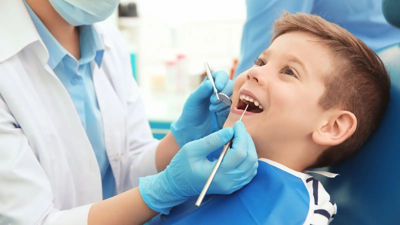 علاج تسوس الاسنان للاطفال