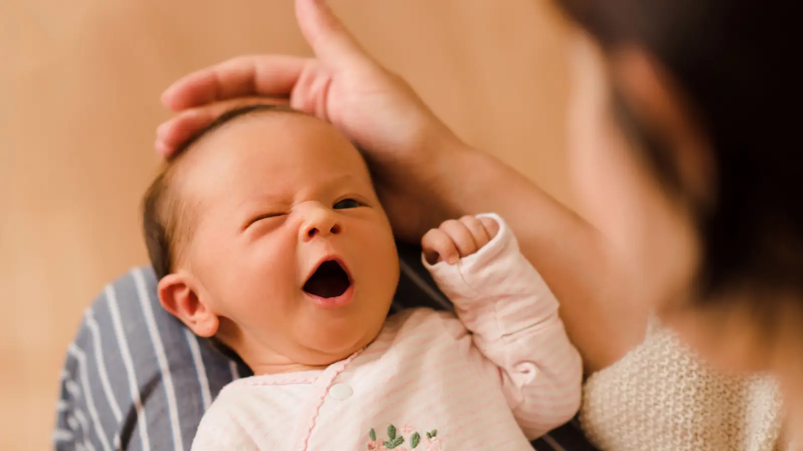 ما أهم نصائح العناية بالاطفال حديثي الولادة؟