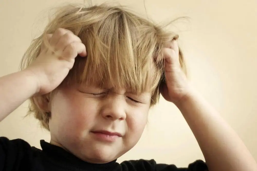 هل يمكن الشفاء من مرض الصرع عند الأطفال؟ وكيف يمكن التعامل مع نوبة الصرع؟