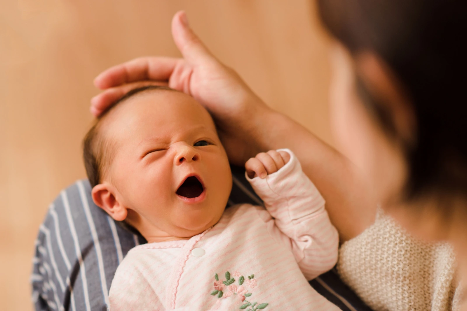 ما أسباب الخمول عند الأطفال الرضع؟