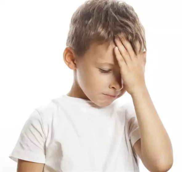 اعراض التهاب العصب السابع