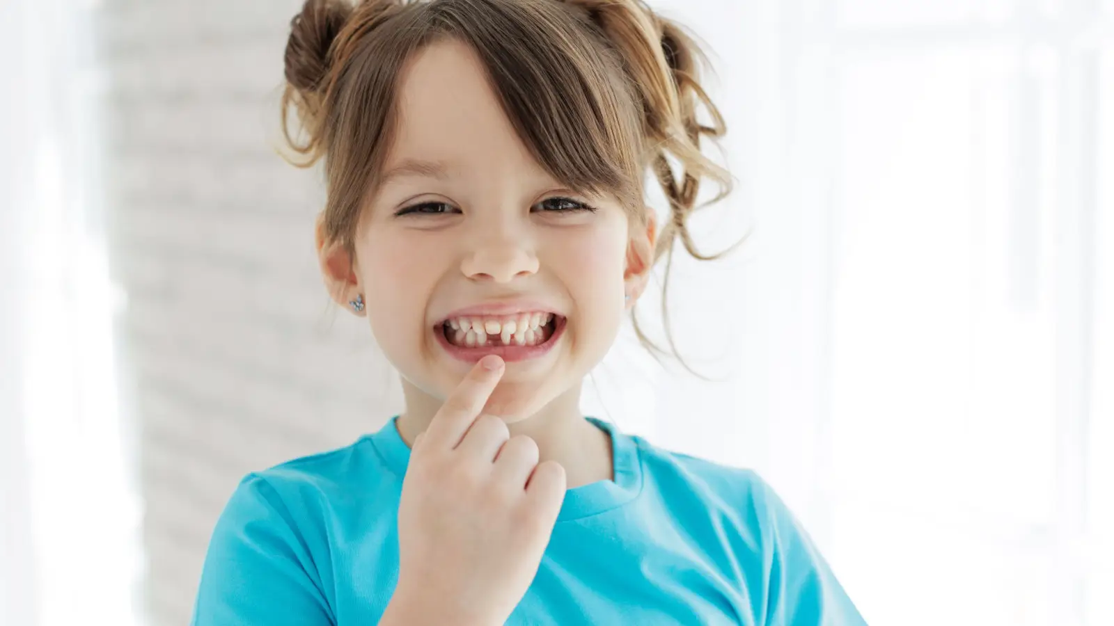 ما هو ترتيب ظهور الأسنان اللبنية عن الأطفال؟